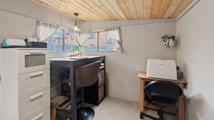 Photo 15- click for photo gallery